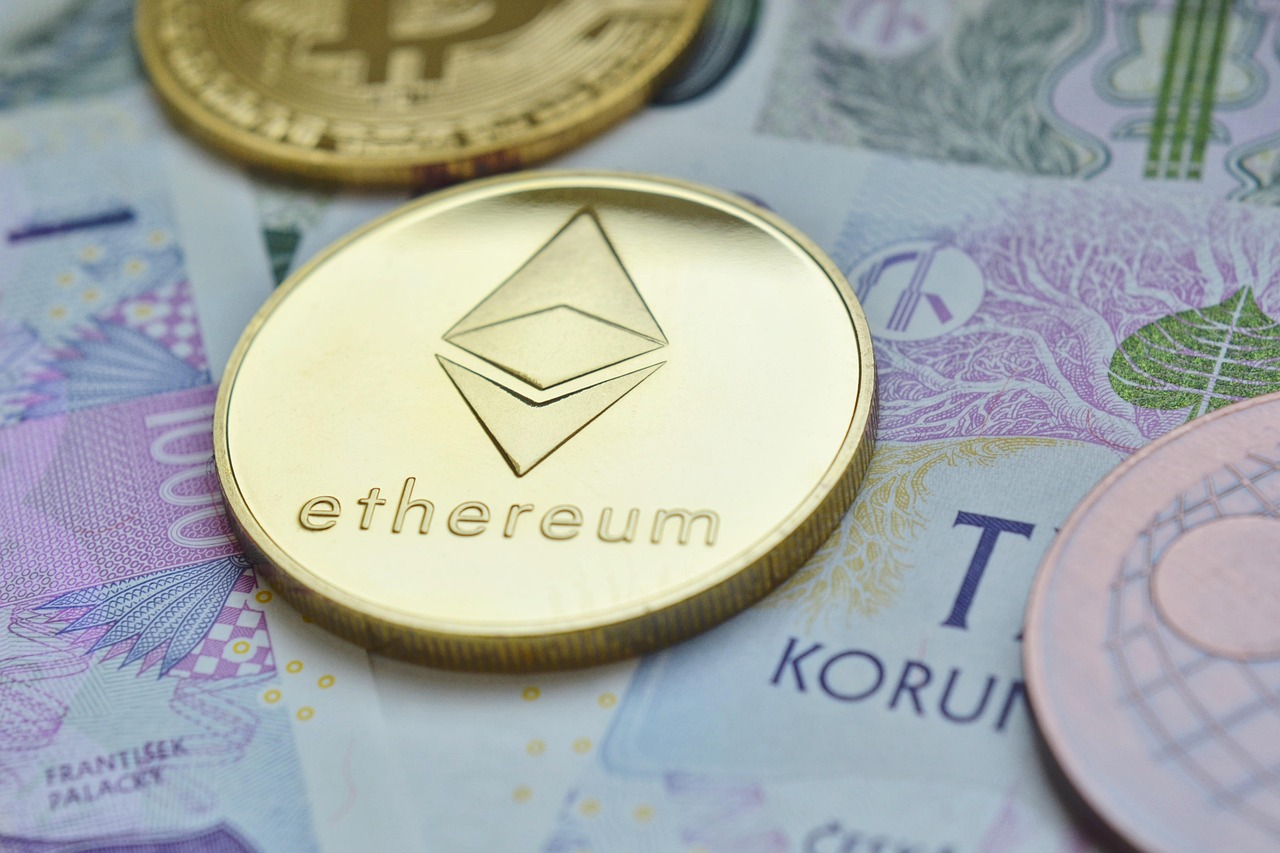 嘉信理财CEO Rick Wurster：一年内推出加密货币现货交易
