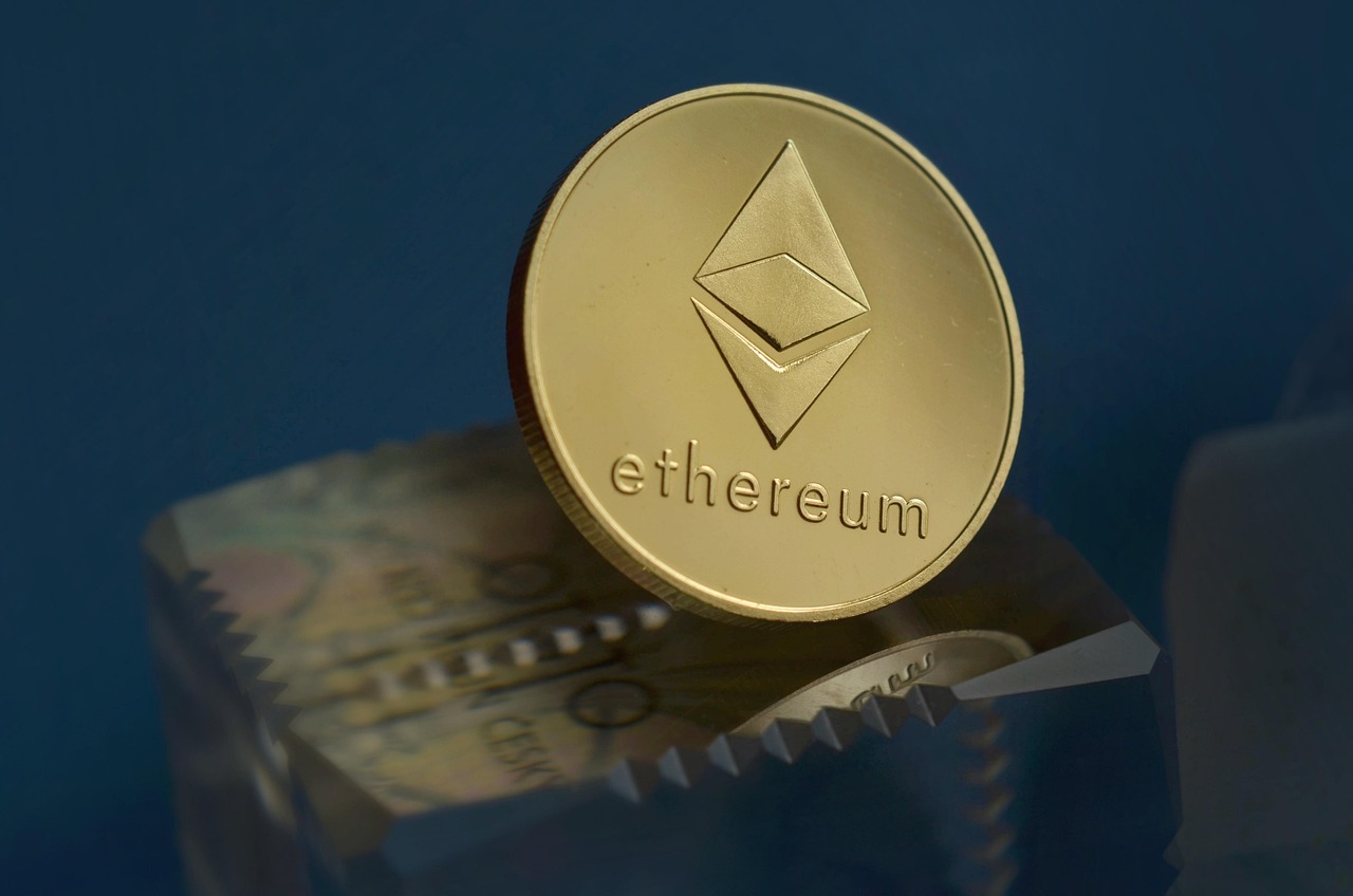 嘉信理财CEO Rick Wurster：一年内推出加密货币现货交易